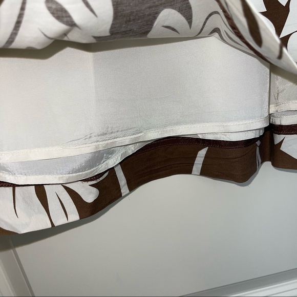 BCBGMAXAZRIA Brown Tropical Mini Skirt Sz 4 - Picture 9 of 17